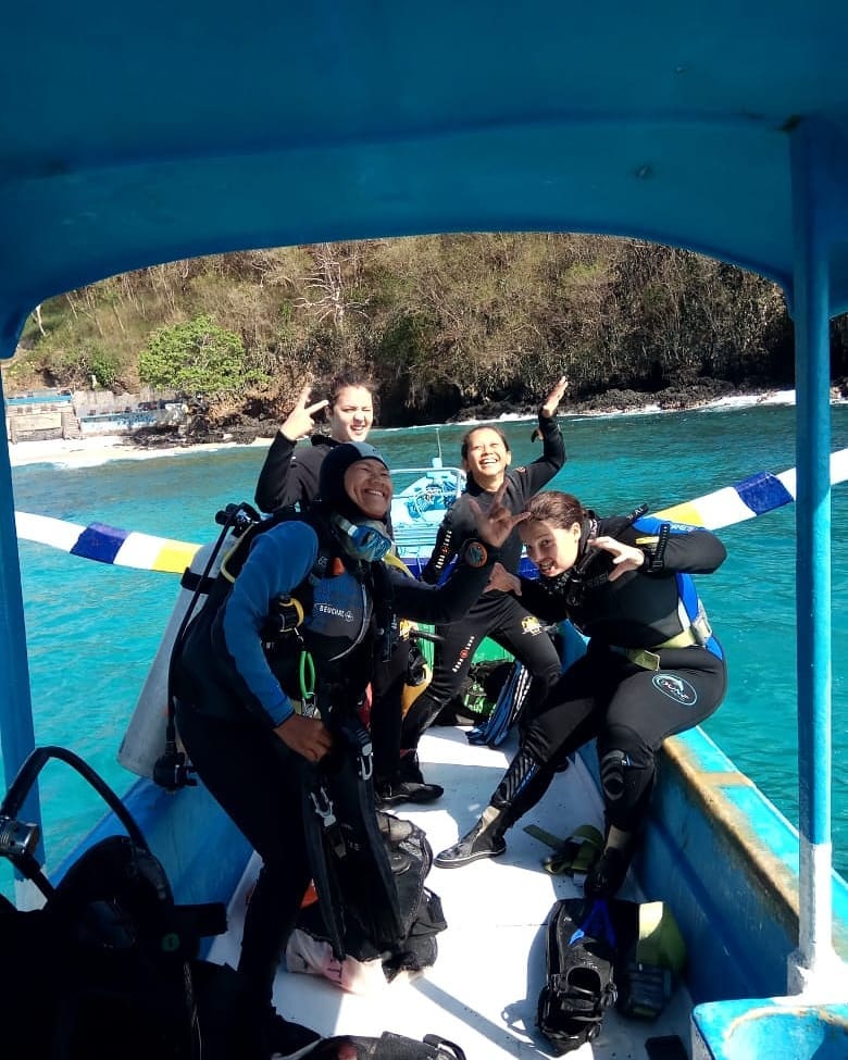 A Day in the Life of Dive Internship in Bali 