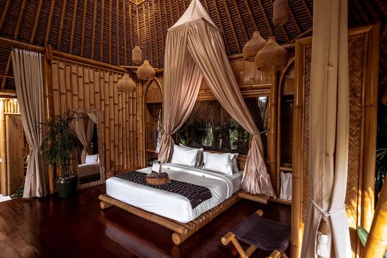 Maintaining Bamboo House for Your Ubud Villa